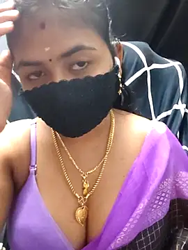 Snapshot of Tamil_Lotus chatting on April 1, 2026, 5:10 pm Tamil Lotus online show from April 1, 2026, 5:10 pm