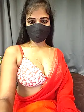 Misss-julli online show from March 9, 2026, 11:58 am