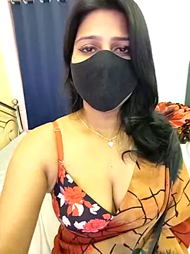 hoty sonali online show from September 18, 2025, 5:21 am