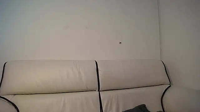 Snapshot of Noapino chatting on October 10, 2025, 8:31 pm Noapino online show from October 10, 2025, 8:31 pm