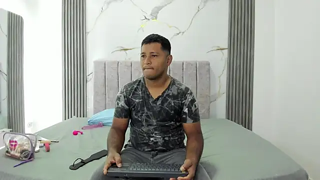 brutal sex love online show from April 25, 2026, 1:19 am