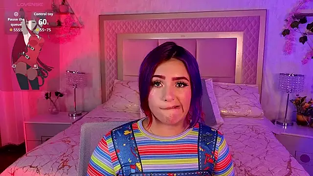 Snapshot of AlanaOdison chatting on October 24, 2025, 8:41 pm AlanaOdison online show from October 24, 2025, 8:41 pm