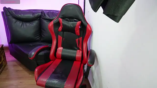 Snapshot of lycoris_19 chatting on January 10, 2026, 11:00 pm lycoris 19 online show from January 10, 2026, 11:00 pm