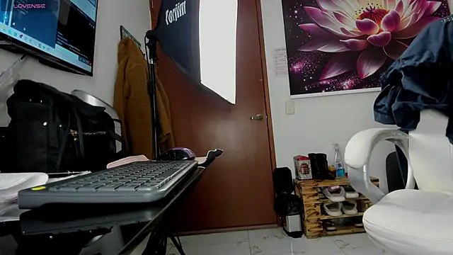 Snapshot of lycoris_19 chatting on October 23, 2025, 8:40 pm lycoris 19 online show from October 23, 2025, 8:40 pm