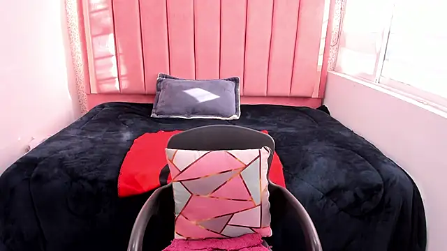 Snapshot of Barbara_fox__ chatting on November 30, 2025, 11:44 am Barbara fox online show from November 30, 2025, 11:44 am