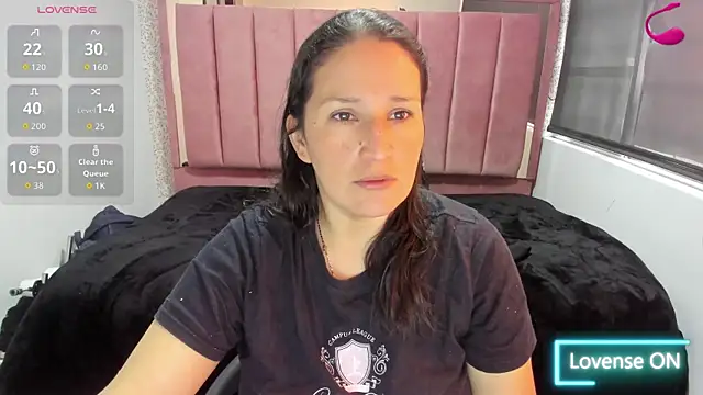 Snapshot of Barbara_fox__ chatting on July 17, 2026, 12:13 pm Barbara fox online show from July 17, 2026, 12:13 pm