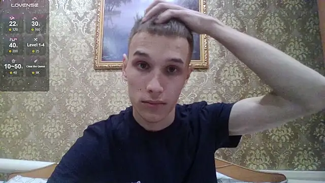 Snapshot of your___honeyy chatting on October 29, 2025, 9:19 am your honeyy online show from October 29, 2025, 9:19 am