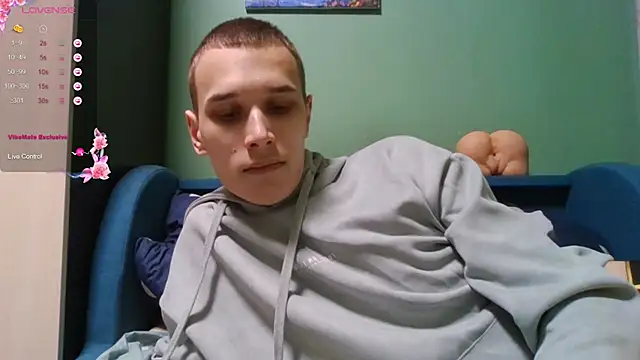 your   honeyy online show from March 26, 2026, 5:22 pm