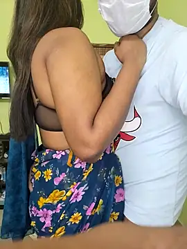 Hot-Sexy-Riya online show from December 1, 2025, 6:31 pm