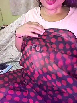 Hot-Sexy-Riya online show from December 17, 2025, 7:24 am