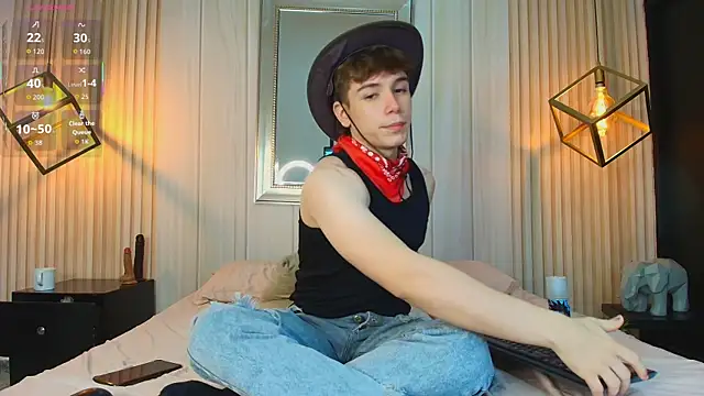 Snapshot of TaylerWhite chatting on October 11, 2025, 12:50 pm TaylerWhite online show from October 11, 2025, 12:50 pm