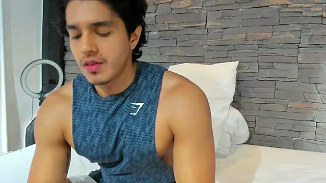 Snapshot of Anker_Colin chatting on November 15, 2025, 4:16 am Anker Colin online show from November 15, 2025, 4:16 am