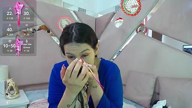 Snapshot of Mia_garcia28 chatting on December 5, 2025, 8:06 pm Mia garcia28 online show from December 5, 2025, 8:06 pm