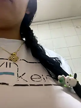 Snapshot of Mia_garcia28 chatting on December 2, 2025, 12:51 pm Mia garcia28 online show from December 2, 2025, 12:51 pm