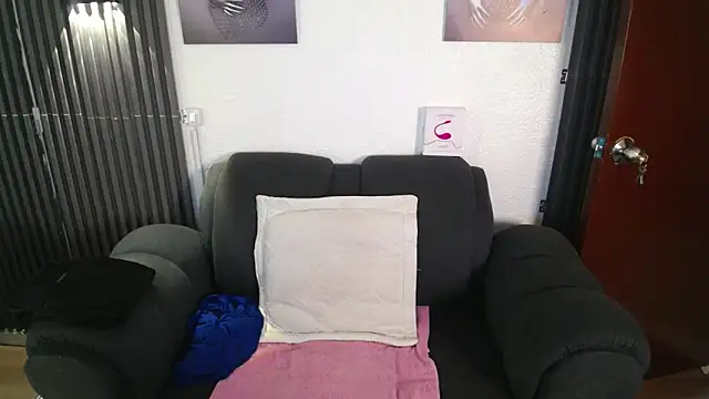 Snapshot of Mia_garcia28 chatting on November 20, 2025, 8:20 pm Mia garcia28 online show from November 20, 2025, 8:20 pm