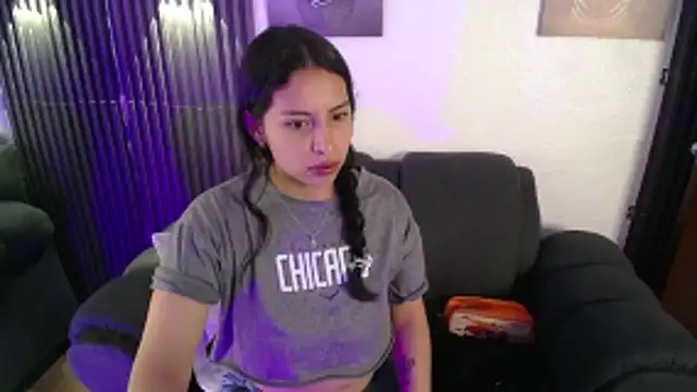 Snapshot of Mia_garcia28 chatting on October 16, 2025, 8:06 pm Mia garcia28 online show from October 16, 2025, 8:06 pm