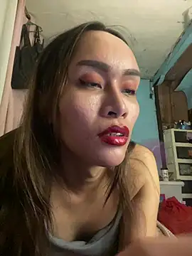 Snapshot of RomanticPearlTS chatting on July 27, 2026, 3:24 am RomanticPearlTS online show from July 27, 2026, 3:24 am