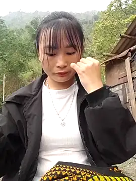 Sunyinn online show from March 19, 2026, 2:00 am