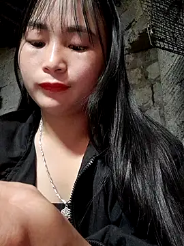 Sunyinn online show from March 22, 2026, 1:42 am