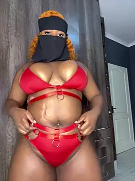 Snapshot of Thick_Ass_Barbiie chatting on February 14, 2026, 7:03 pm Thick Ass Barbiie online show from February 14, 2026, 7:03 pm