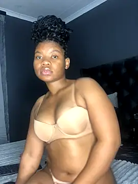 Snapshot of Thick_Shawtyy chatting on October 1, 2025, 11:19 pm Thick Shawtyy online show from October 1, 2025, 11:19 pm