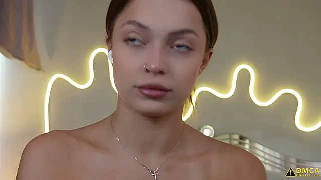 kellypeachcake online show from March 23, 2026, 5:18 am