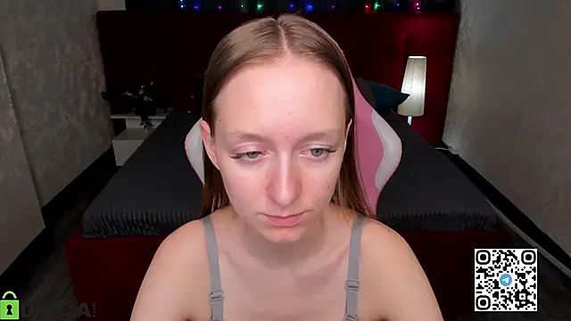 Mia E1fie online show from February 14, 2026, 12:00 am