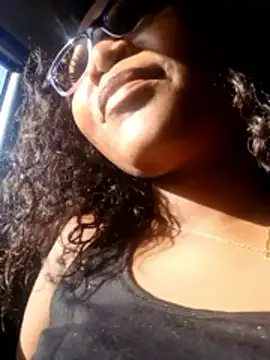 DarrkDeeva68 online show from February 4, 2026, 2:12 pm