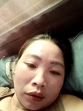 PhamPhung online show from November 7, 2025, 3:55 am