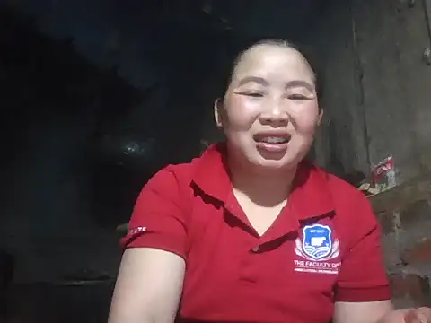 PhamPhung online show from December 14, 2025, 12:55 pm