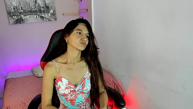 maraiah petit online show from September 28, 2025, 7:32 pm