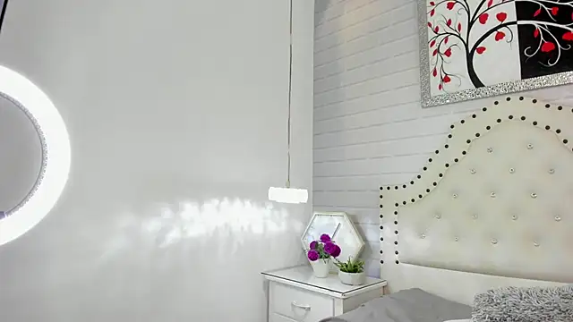 MeyBaldini online show from November 7, 2025, 1:15 pm