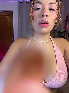 Snapshot of megansan_ chatting on March 17, 2026, 2:09 pm megansan online show from March 17, 2026, 2:09 pm