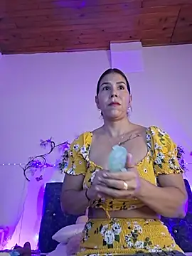 Snapshot of biianca_1 chatting on August 5, 2026, 5:40 pm biianca 1 online show from August 5, 2026, 5:40 pm