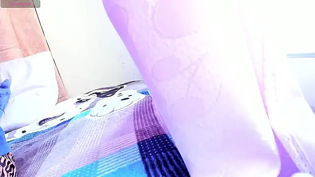 Snapshot of kendra_smiitch chatting on September 15, 2025, 5:13 pm kendra smiitch online show from September 15, 2025, 5:13 pm