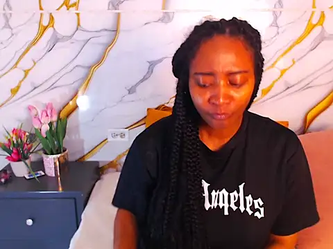 AmbarSmit online show from February 20, 2026, 3:36 am