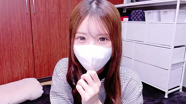 Ema o0 chan online show from November 2, 2025, 6:18 am