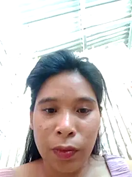 Snapshot of HotMomPinay30 chatting on July 6, 2026, 1:01 am HotMomPinay30 online show from July 6, 2026, 1:01 am