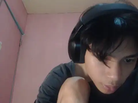 Snapshot of Kyoshi_19 chatting on June 16, 2026, 7:30 am Kyoshi 19 online show from June 16, 2026, 7:30 am