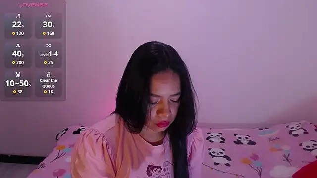 Snapshot of Sara_cute92 chatting on November 6, 2025, 9:57 am Sara cute92 online show from November 6, 2025, 9:57 am