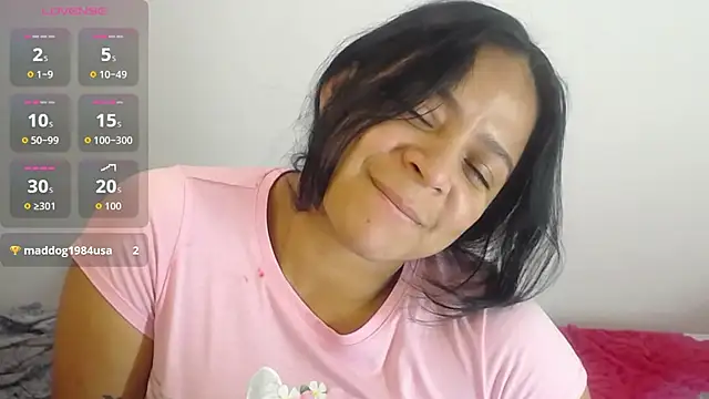 Snapshot of Sara_cute92 chatting on November 19, 2025, 3:56 pm Sara cute92 online show from November 19, 2025, 3:56 pm