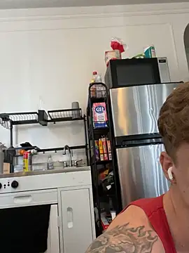 Snapshot of King_Kev_ chatting on November 18, 2025, 6:11 pm King Kev online show from November 18, 2025, 6:11 pm