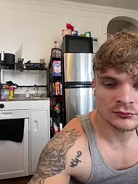 Snapshot of King_Kev_ chatting on November 17, 2025, 5:50 pm King Kev online show from November 17, 2025, 5:50 pm