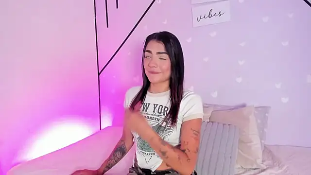 MiahCornell  online show from March 13, 2026, 7:52 pm