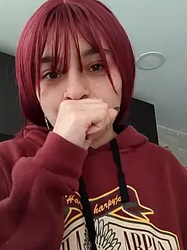 Aurora blaack online show from March 13, 2026, 3:17 pm