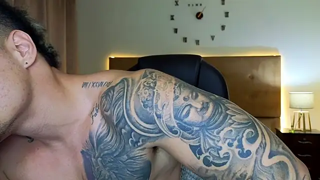 Snapshot of Steven_Velez chatting on October 17, 2025, 8:54 pm Steven Velez online show from October 17, 2025, 8:54 pm