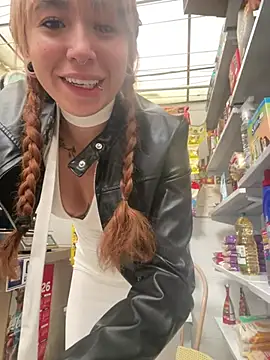 Snapshot of Sallem_Pink chatting on July 31, 2026, 11:31 am Sallem Pink online show from July 31, 2026, 11:31 am