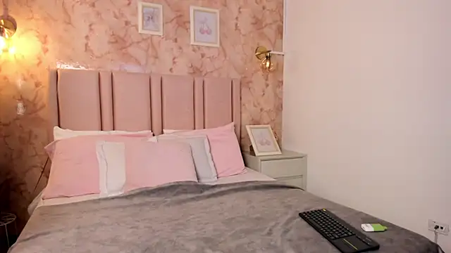 Snapshot of Widny_Beaumont chatting on November 13, 2025, 3:54 am Widny Beaumont online show from November 13, 2025, 3:54 am