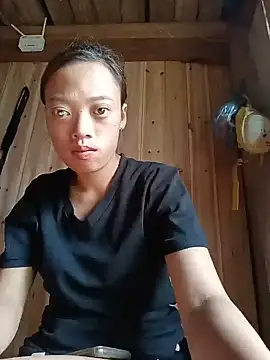 Snapshot of optra34 chatting on May 10, 2026, 3:21 am optra34 online show from May 10, 2026, 3:21 am
