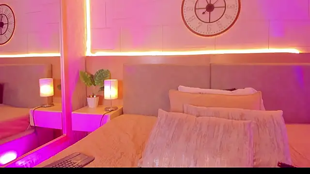 Meloddy Rose online show from November 29, 2025, 3:39 am